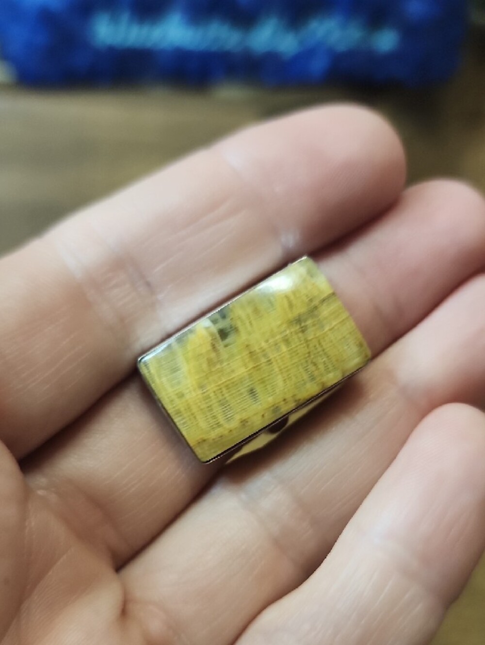 Rectangular Yellow Stone Ring - Picture 5 of 5